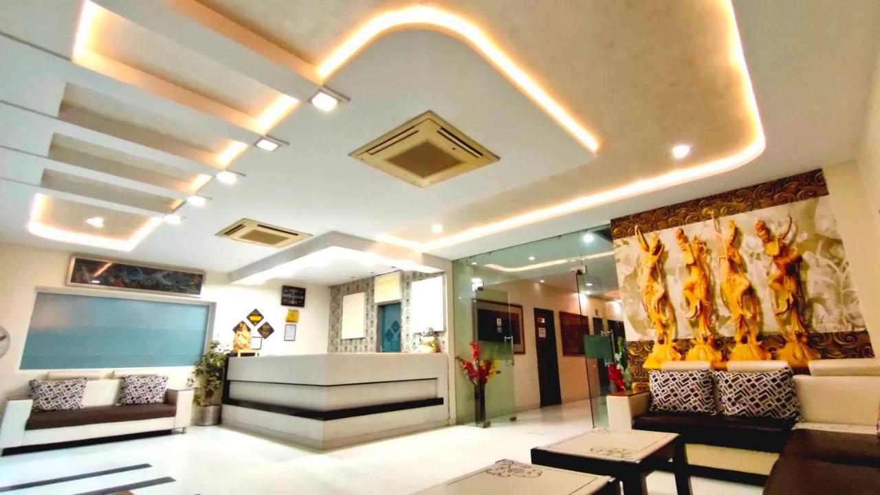 Hotel Karan Vilas Агра Екстер'єр фото