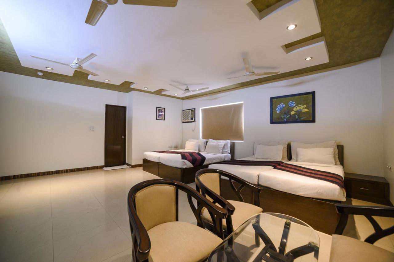 Hotel Karan Vilas Агра Екстер'єр фото