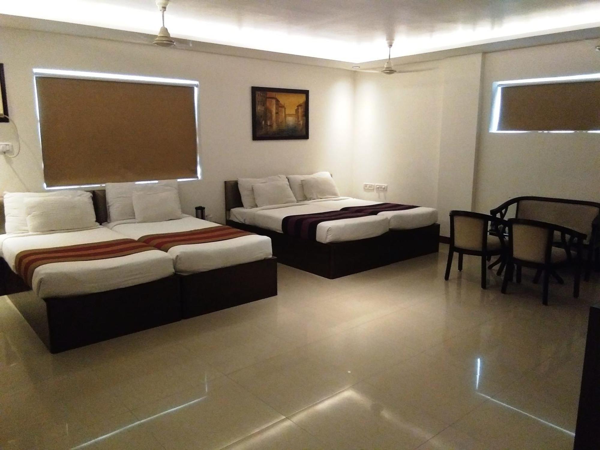 Hotel Karan Vilas Агра Екстер'єр фото