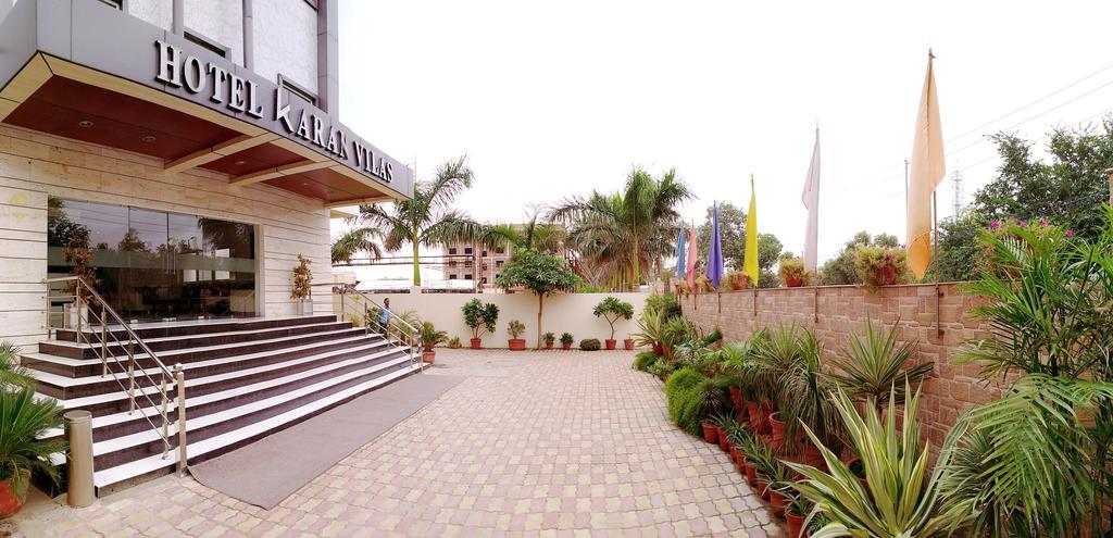 Hotel Karan Vilas Агра Екстер'єр фото